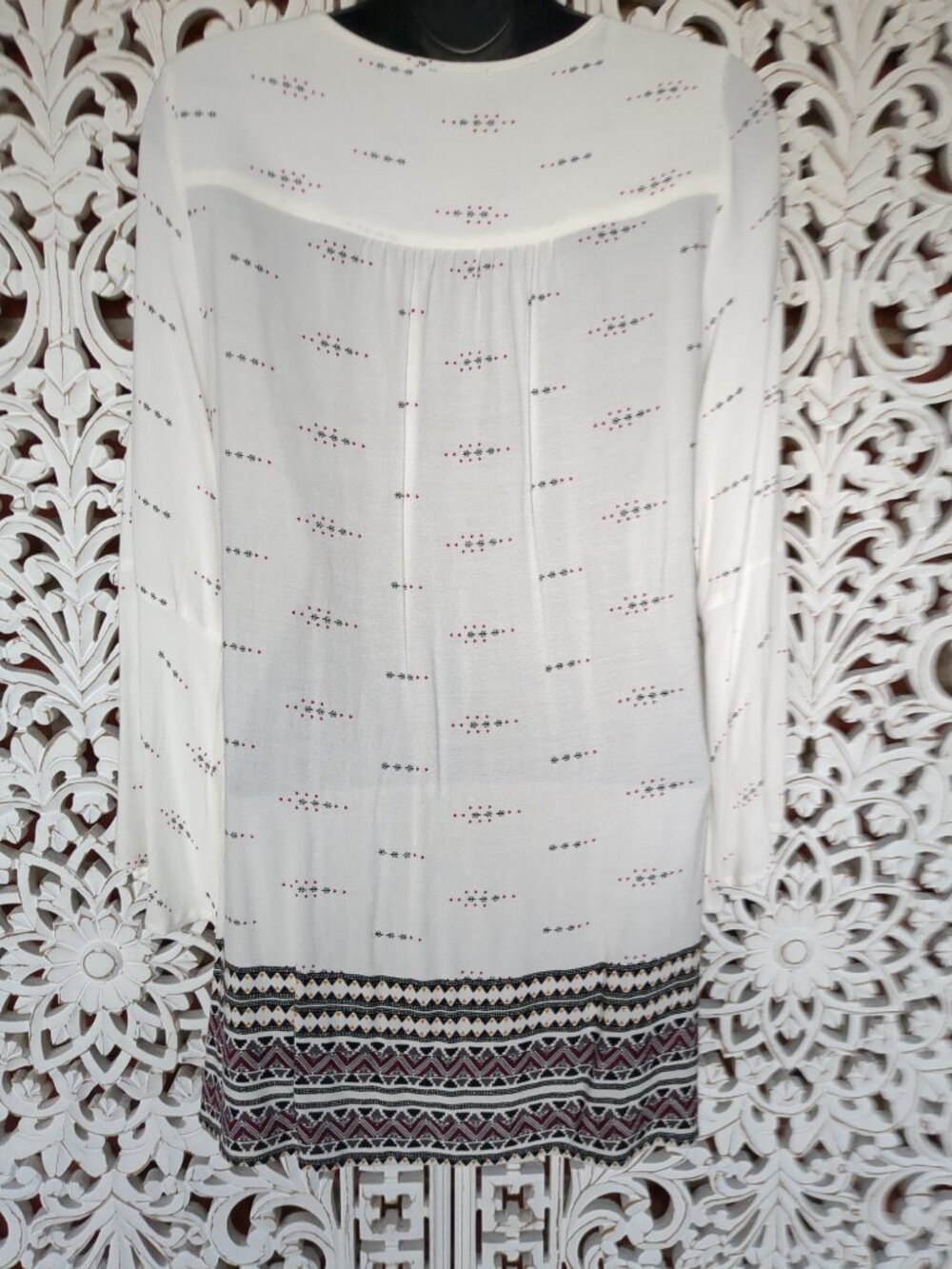 XS Boho Style Long Sleeved Tunic Top - Picture 8 of 13